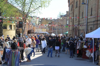 "Riga Flea Market"